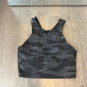 Athleta XS Crop top
